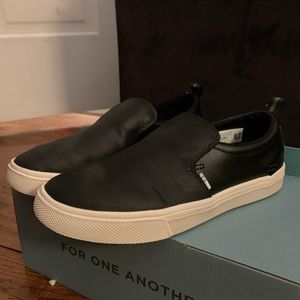 Toms Trvl Lite Leather Slip On Sneaker